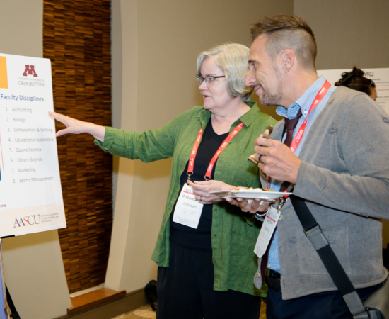 Attendees share experiences at the 2024 Summer Meeting.